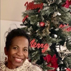 Meet your Posher, Francine